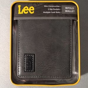 Lee wallet